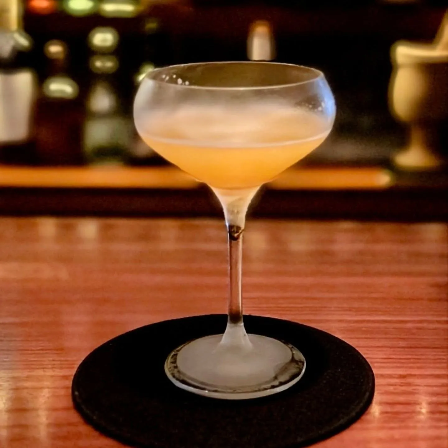 【新橋】【バー】魔法の効き目は24:00までです.ご注意を！