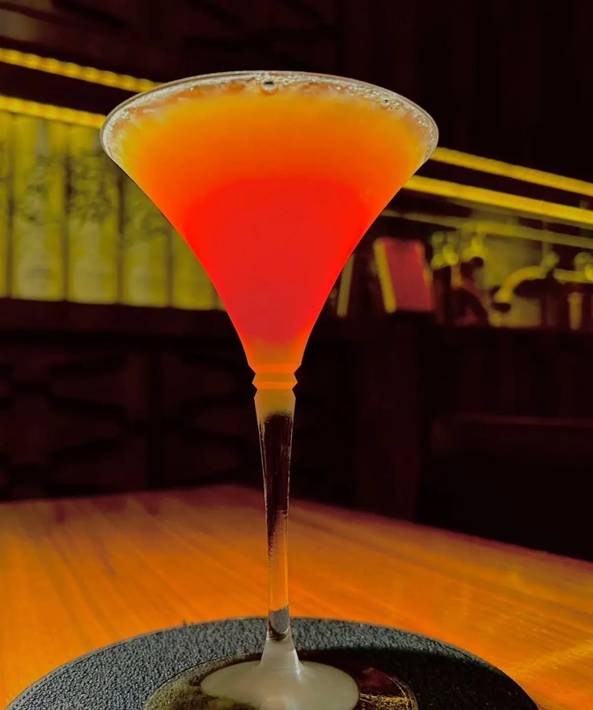 【新橋】【バー】レトロとモダンが混在する様はなんとなく新橋を...